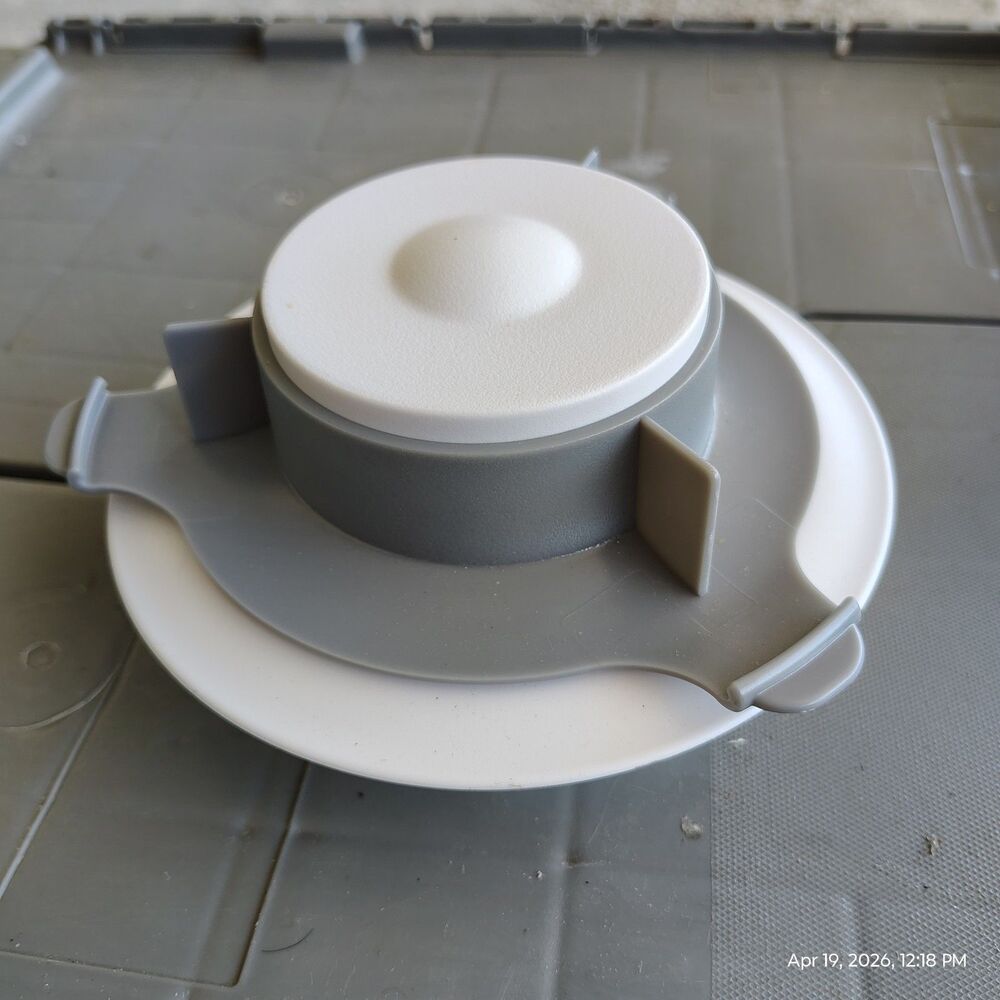 Pampered Chef Burger & Slider Press Microwave Cooker White Gray Kitchen Tool